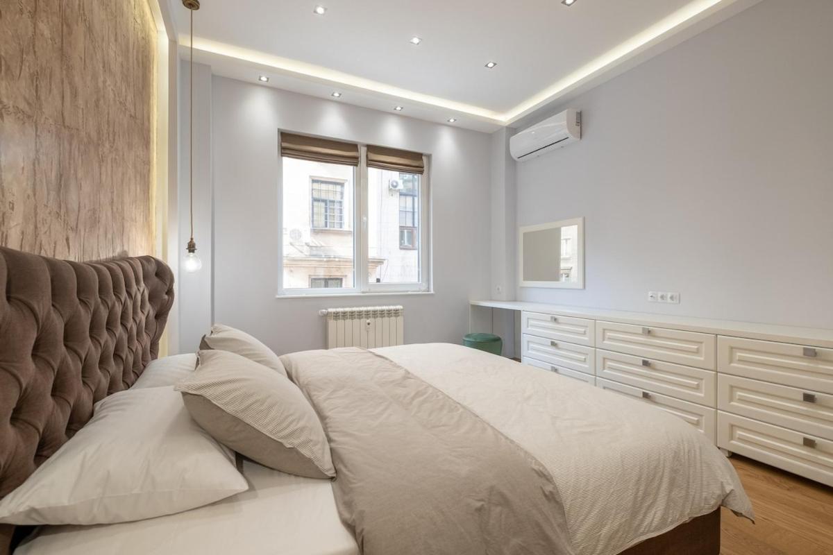 Apartment Dream 2bdr 2bthr At The Location Sofia